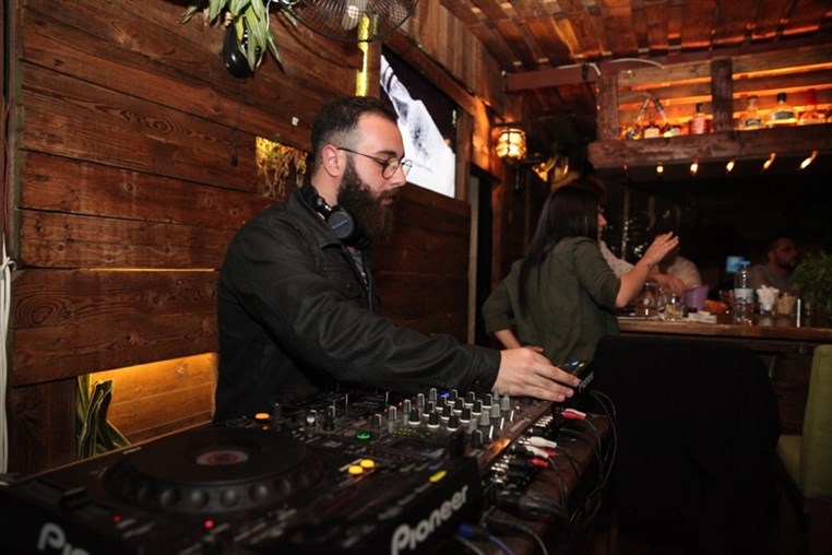 Fertil Pub on Saturday Night